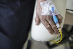 İran'da kirli içme suyundan zehirlenenlerin sayısı 230'a yükseldi