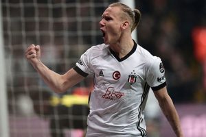 Beşiktaş'ta transfer gündemi yoğun