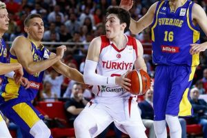 Cedi Osman: ''Milli formayı giymekten her zaman gurur duydum''
