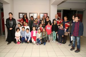 Onlar Bursa'da 'karikatürün ödül avcıları' oldu
