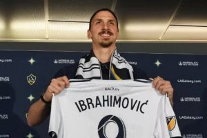 İbrahimovic'den LeBron'a olay mesaj!