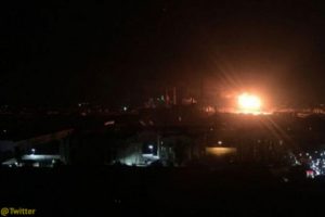 Elektrik santrali patladı, ülke karanlığa gömüldü