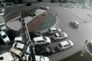 16 kişinin yaralandığı kaza kamerada