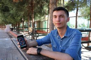 Siri'den sonra Google ve Microsoft'un uygulamalarında da açık buldu