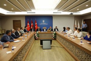 Başbakan Yardımcısı Çavuşoğlu'ndan Bursa'da güçlü Türkiye vurgusu