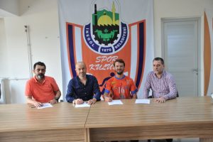 Burak Hazırol Bursa İnegöl Belediyespor'da