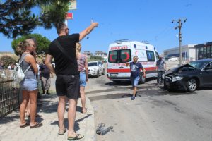 Ayvalık'ta trafik kazası: 6 yaralı