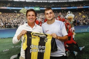 Matus Bero Vitesse'de