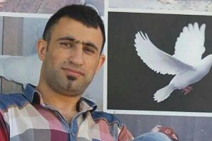 İş yerinde kendini astı