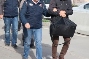 Çanakkale'de FETÖ operasyonu: 20 gözaltı