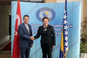Canikli Bosna Hersekli mevkidaşıyla görüştü