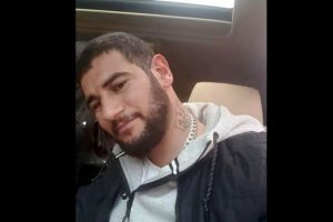 Kurşunlanıp, otomobiliyle birlikte yakıldı