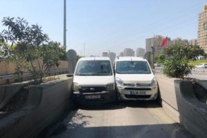 İnatçı sürücüler gişede sıkıştı