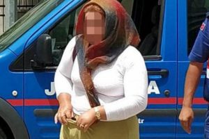Otostop çekerek arabasına bindiği adamı soydu!