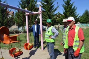 Şuhut Belediyesi çocukların yüzünü güldürdü