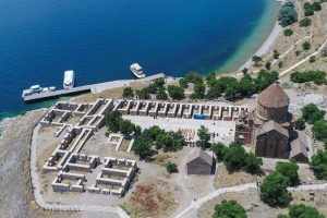 Akdamar Adası içme suyuna kavuşuyor