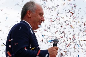 Muharrem İnce: Kılıçdaroğlu'nu seviyorum ama ülkeyi daha çok seviyorum