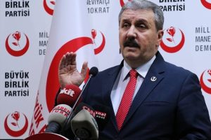 Kayıtlara 'AK Partili' olarak yazılan Destici'nin itirazı reddedildi