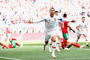 Ronaldo Çizme'ye doğru