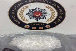 Pişmaniye kutusundan metamfetamin çıktı