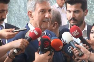 Sağlık Bakanı kanser hastalarının yüzünü güldürdü