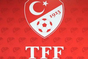 Uzatmaya giden maçlarda 4. oyuncu değişikliği getirildi