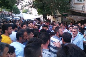 Mahalleli sokağa döküldü! 60 yaşlarındaki Suriyeli kişi...