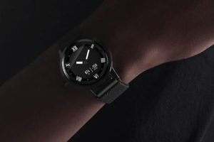 Lenovo Watch X satışa çıktı, 15 saniyede tükendi!