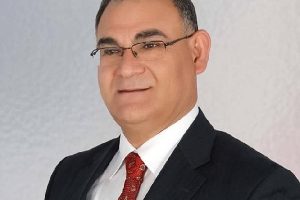 FETÖ'den beraat etti, göreve iade edildi