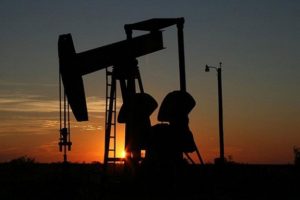 Petrol 77 dolardan işlem görüyor