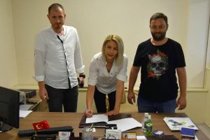 Burcu Bircan Evin yuvada kaldı