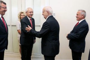 TBMM Başkanı Kahraman'dan, Kılıçdaroğlu'na veda ziyareti