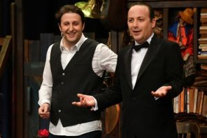 Tolga Çevik ve İlker Ayrık aynı sahnede buluşuyor!