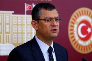 CHP'li Özel: ''Erdoğan iktidardadır ve tek başınadır''