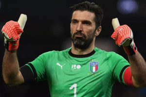 PSG, Buffon transferini açıkladı