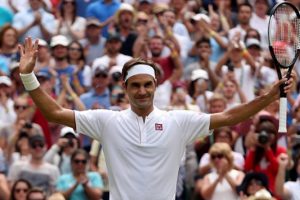 Federer ve Williams dördüncü tura yükseldi