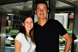 Acun Ilıcalı alışverişte
