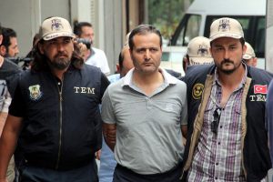 Bursa'da Akkuş'un yaptığı atama listelerinde FETÖ torpili