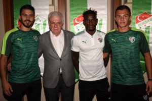 Bursaspor'a 3 taze kan