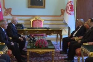 Kahraman, Meclis Başkanlığı görevini devretti