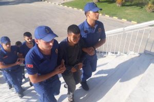 Dolandırdıktan 6 saat sonra yakalandılar