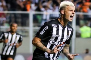 Efsane devreye girdi, transfer bitti