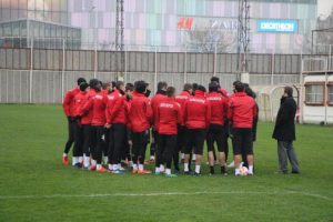 Samsunspor, topbaşı yapıyor