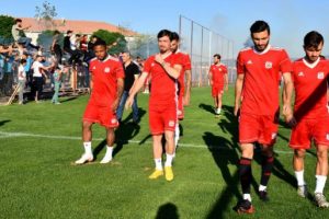 Demir Grup Sivasspor taraftarıyla mesai yaptı