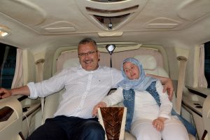 Bursa Karacabey Belediye Başkanı Özkan, Down sendromlu Miran'a verdiği sözü tuttu