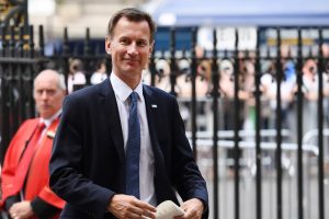 İngiltere'nin Dışişleri Bakanı Jeremy Hunt oldu