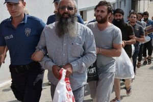 Yakalanan IŞİD üyeleri, yaralı Suriyelileri dolandırmış