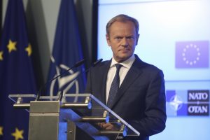 Tusk'tan ABD'ye uyarı