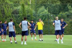 Fenerbahçe İsviçre'ye gitti