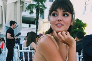 Hande Erçel alay konusu oldu